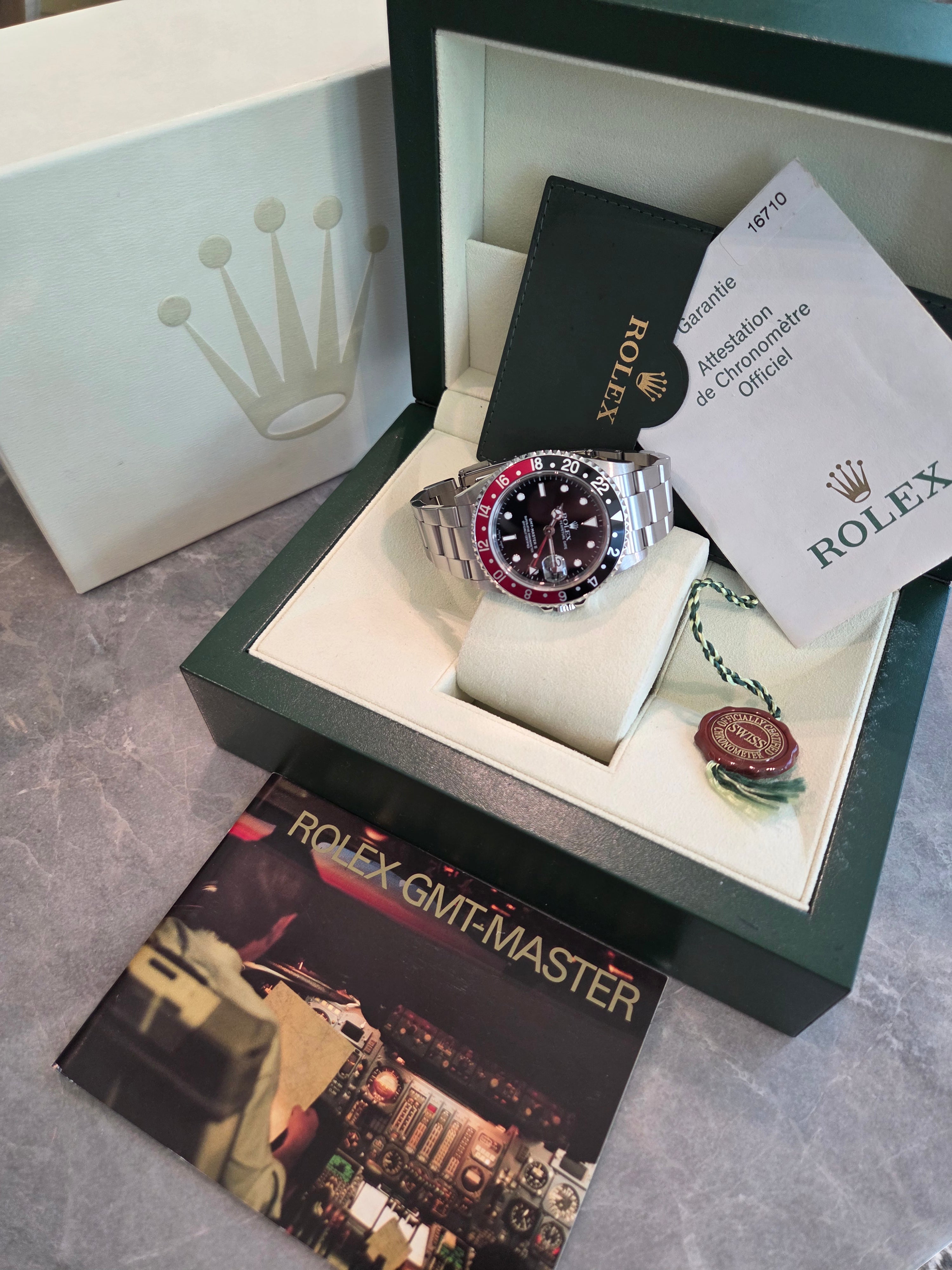 Rolex GMT-Master II "Coke" | Ref. 16710 (2005) — Full Set