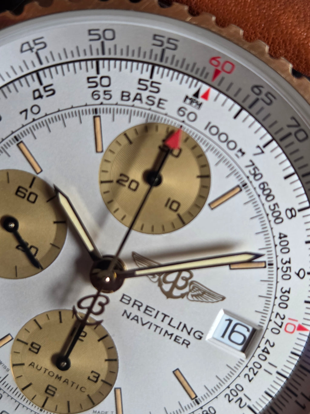 Rare... Breitling Old Navitimer II | Ref: D13022 | Tritium Dial | 18k Gold Bezel | Original Buckel and Strap!
