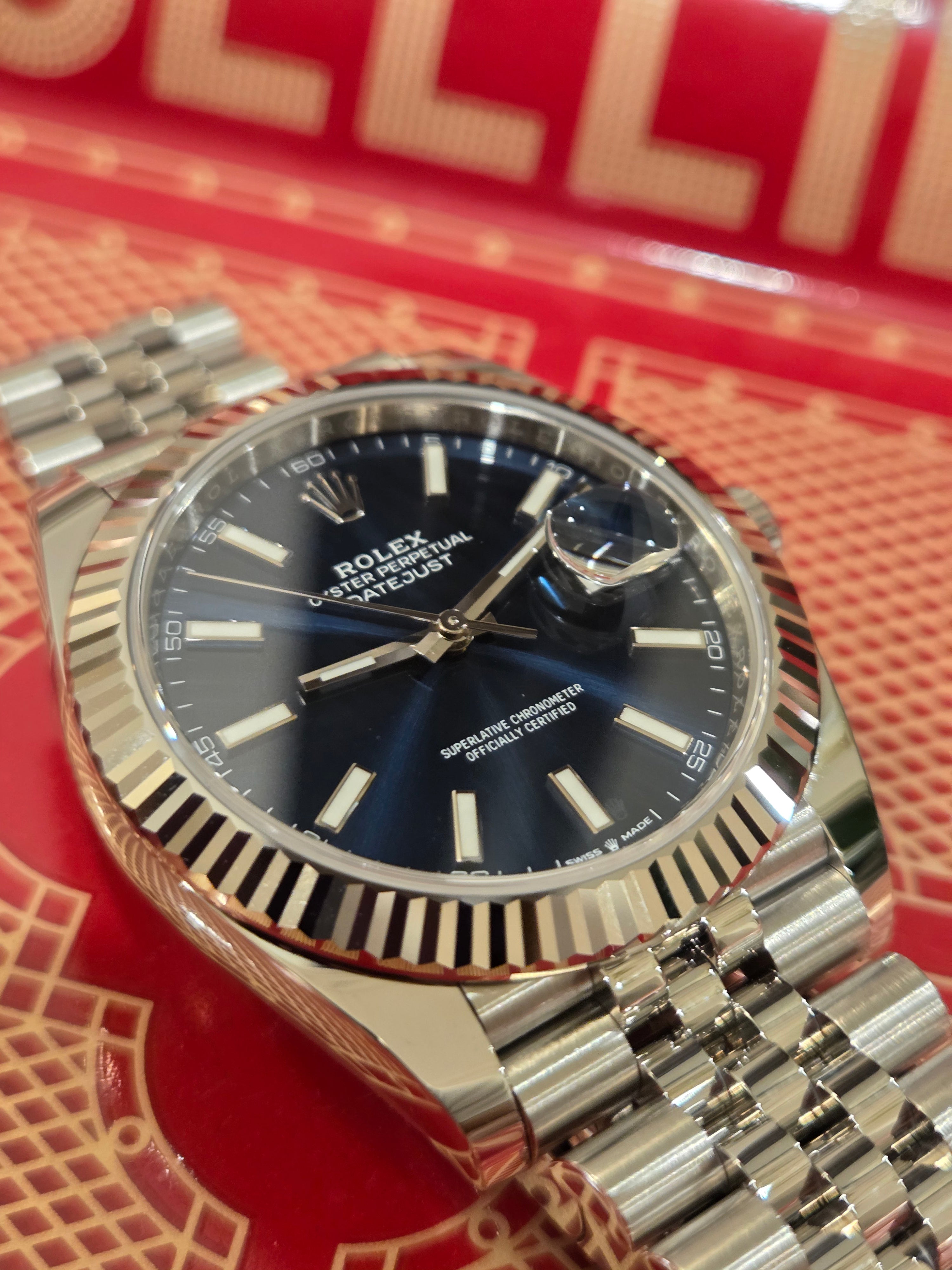 Rolex Datejust 41 | Ref: 126334 | Sunburst Blue Dial | White Gold Fluted Bezel | Jubilee Bracelet | Mint Condition!