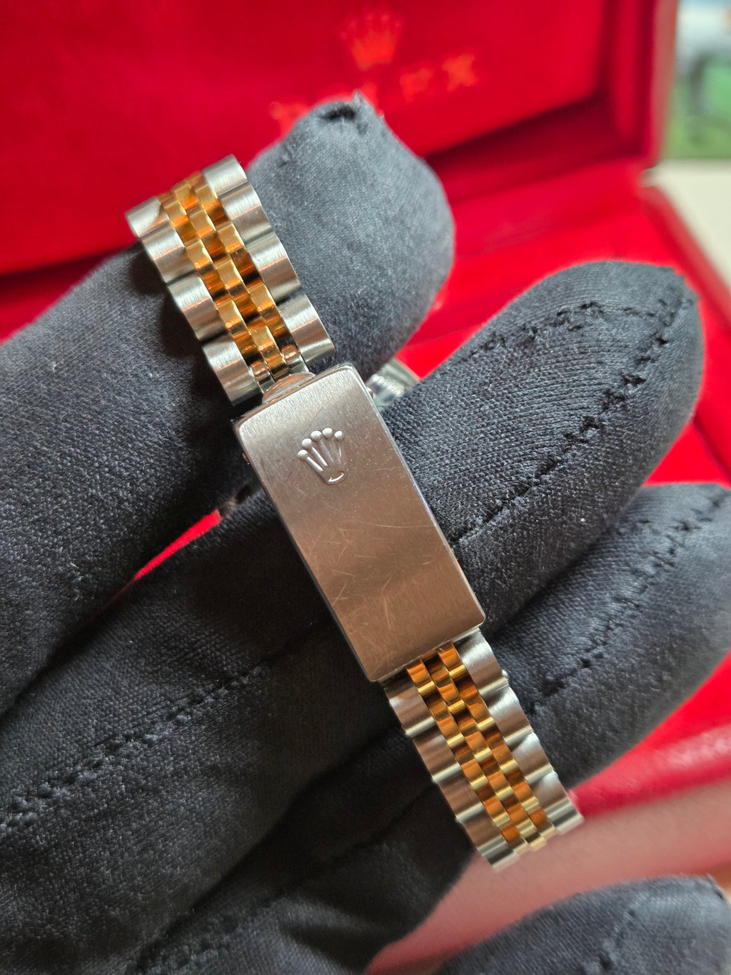 Rolex Lady Datejust 26 | Ref: 69173 | Champagne Big Diamond Dial | Un-polished | Full-Set |1997 | Excellent Condition!