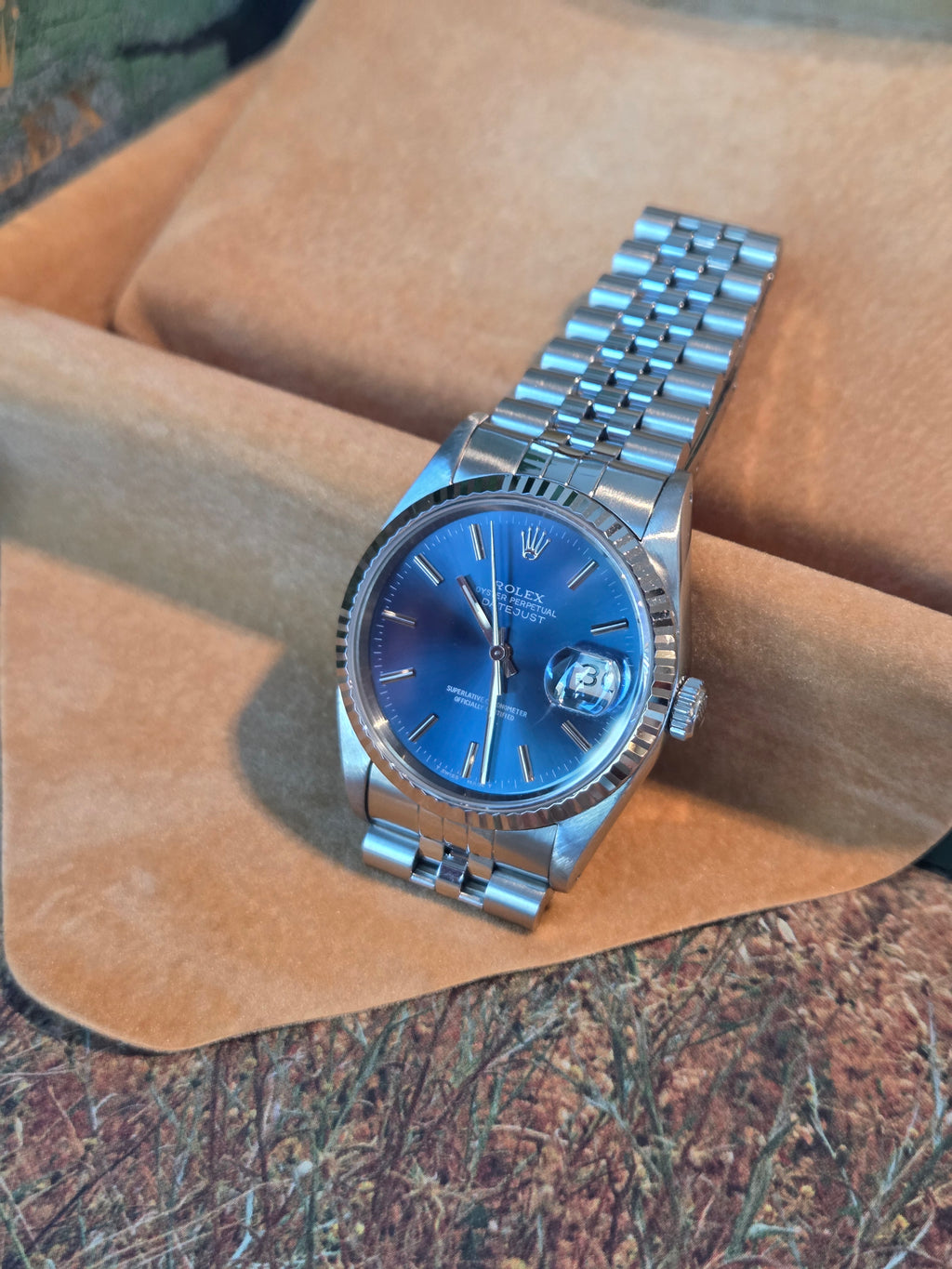 Rolex Datejust 36 | Ref. 16234 | Sunburst Blue Dial | Watch &amp; Box | 1991 | Excellent Condition!