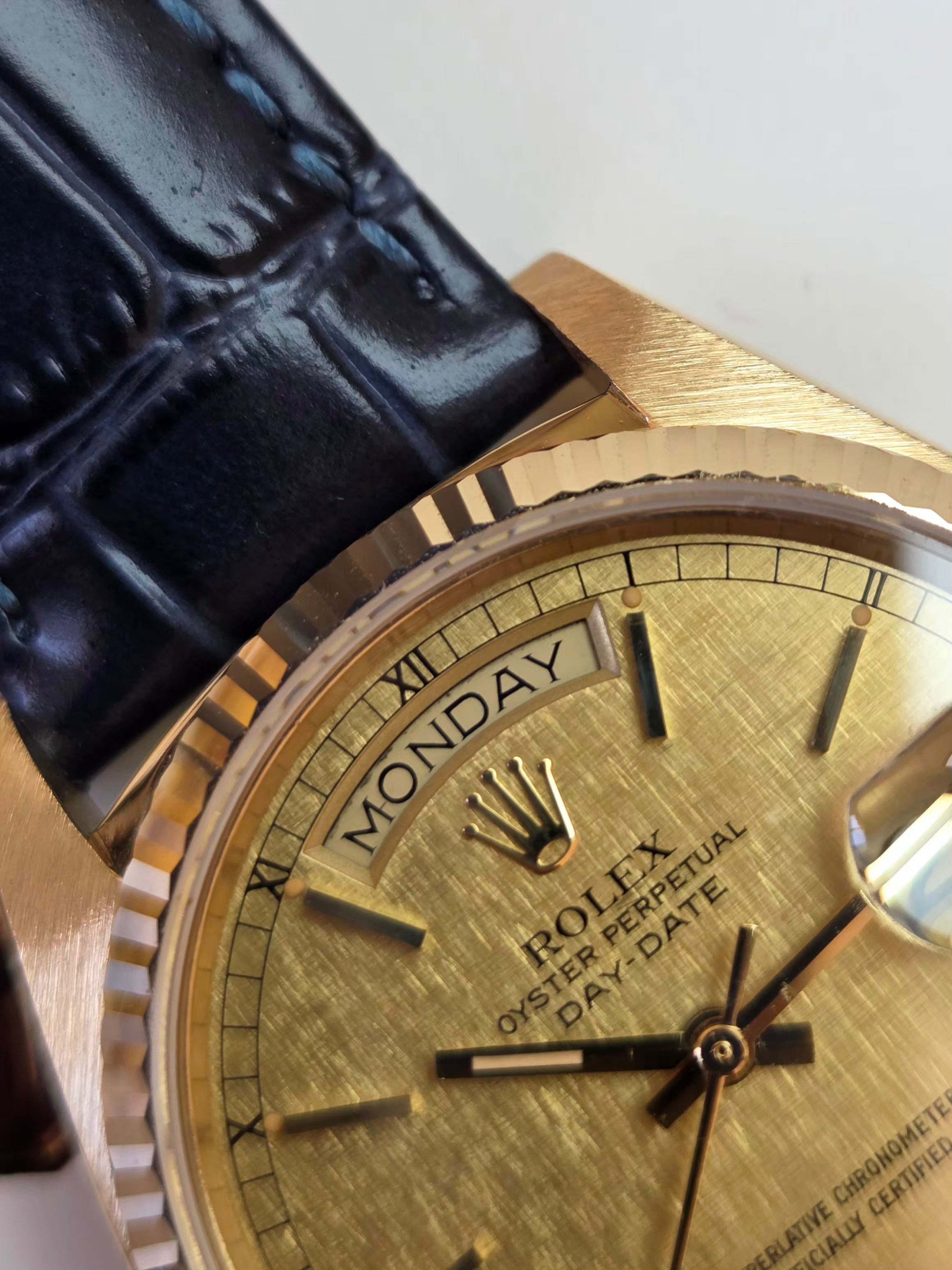 Rolex Day-Date 36 (Ref. 18038) – Striking Champagne Linen Dial!