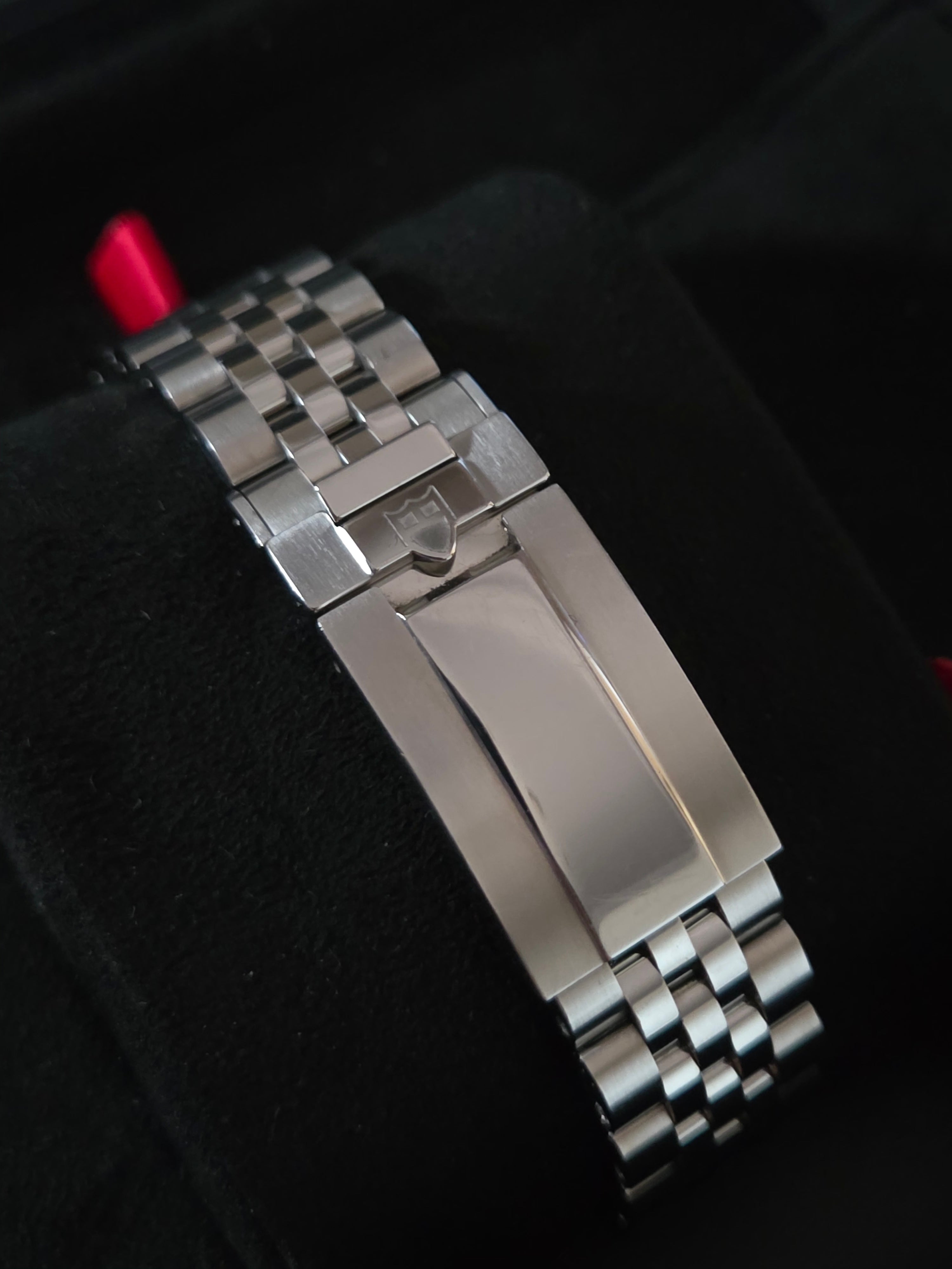 Tudor Black Bay 58 "Burgundy" (2025) Ref: 7939A1A0RU!