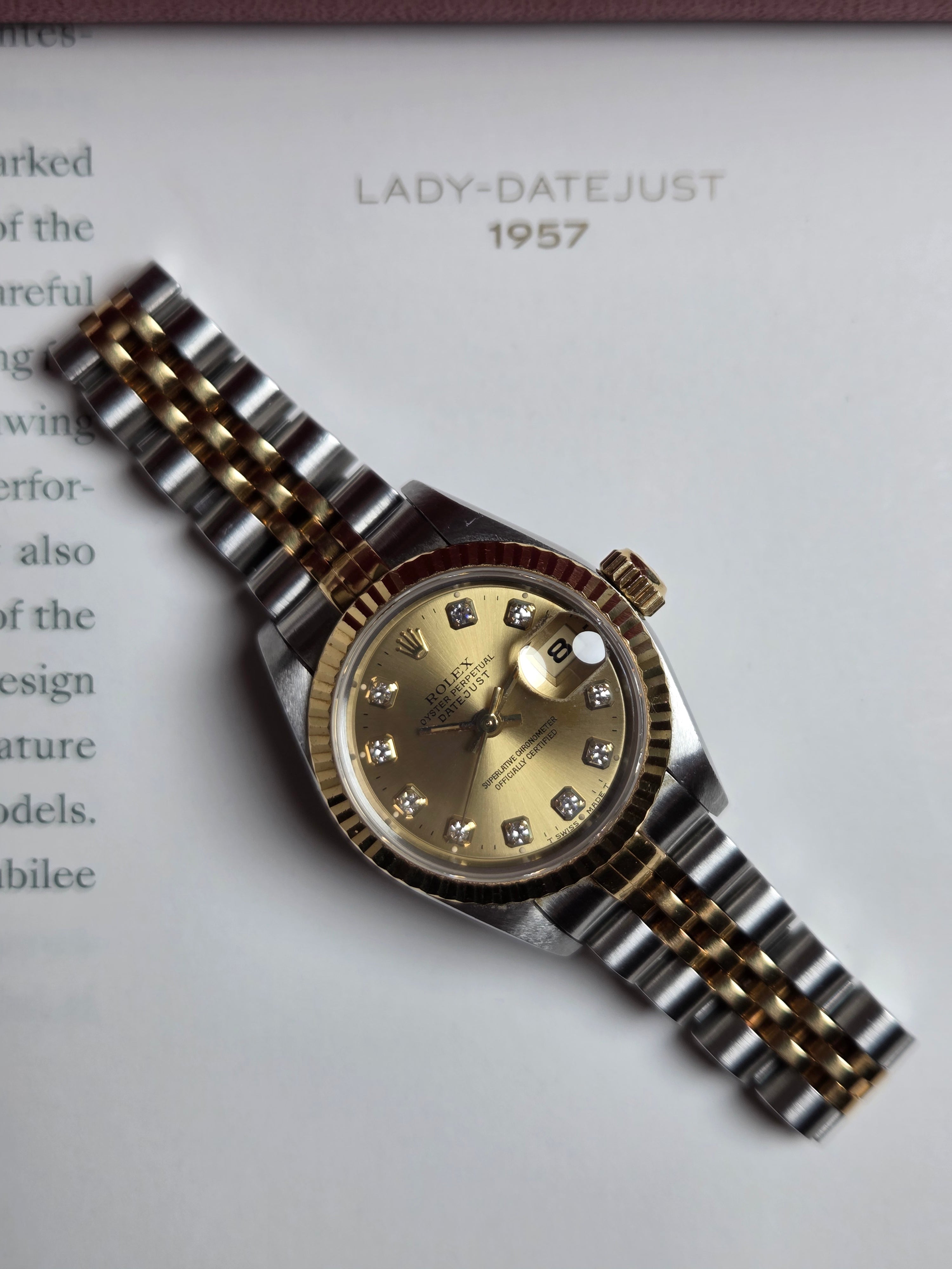 Rolex Lady-Datejust 26 (Ref. 69173) – Factory "Big Diamond" Champagne Dial - 1995 Box &amp; Papers!