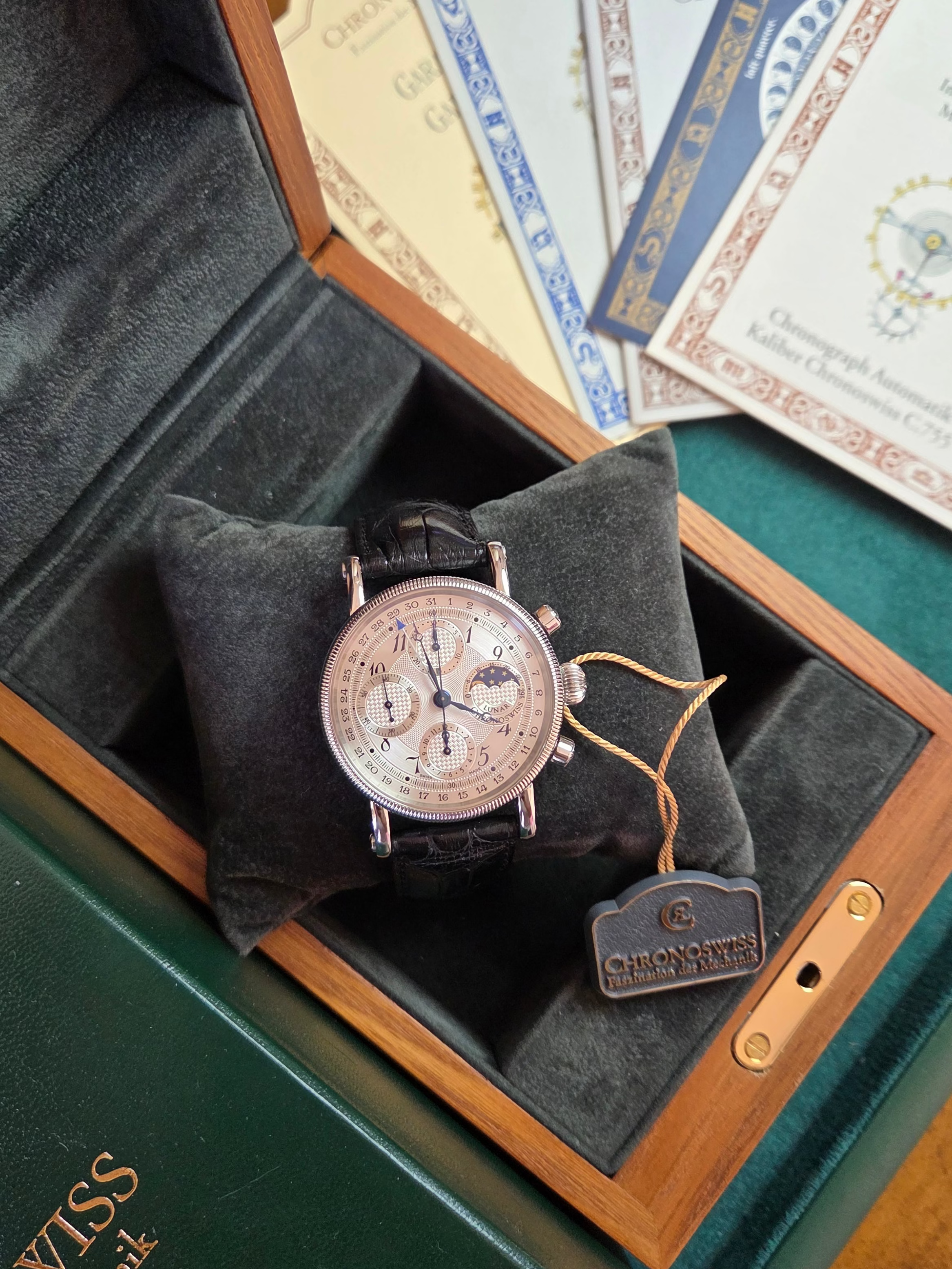 Chronoswiss Lunar Chronograph |silver guilloché dial / moon phase at 3 o'clock | Full-Set 2006 📜