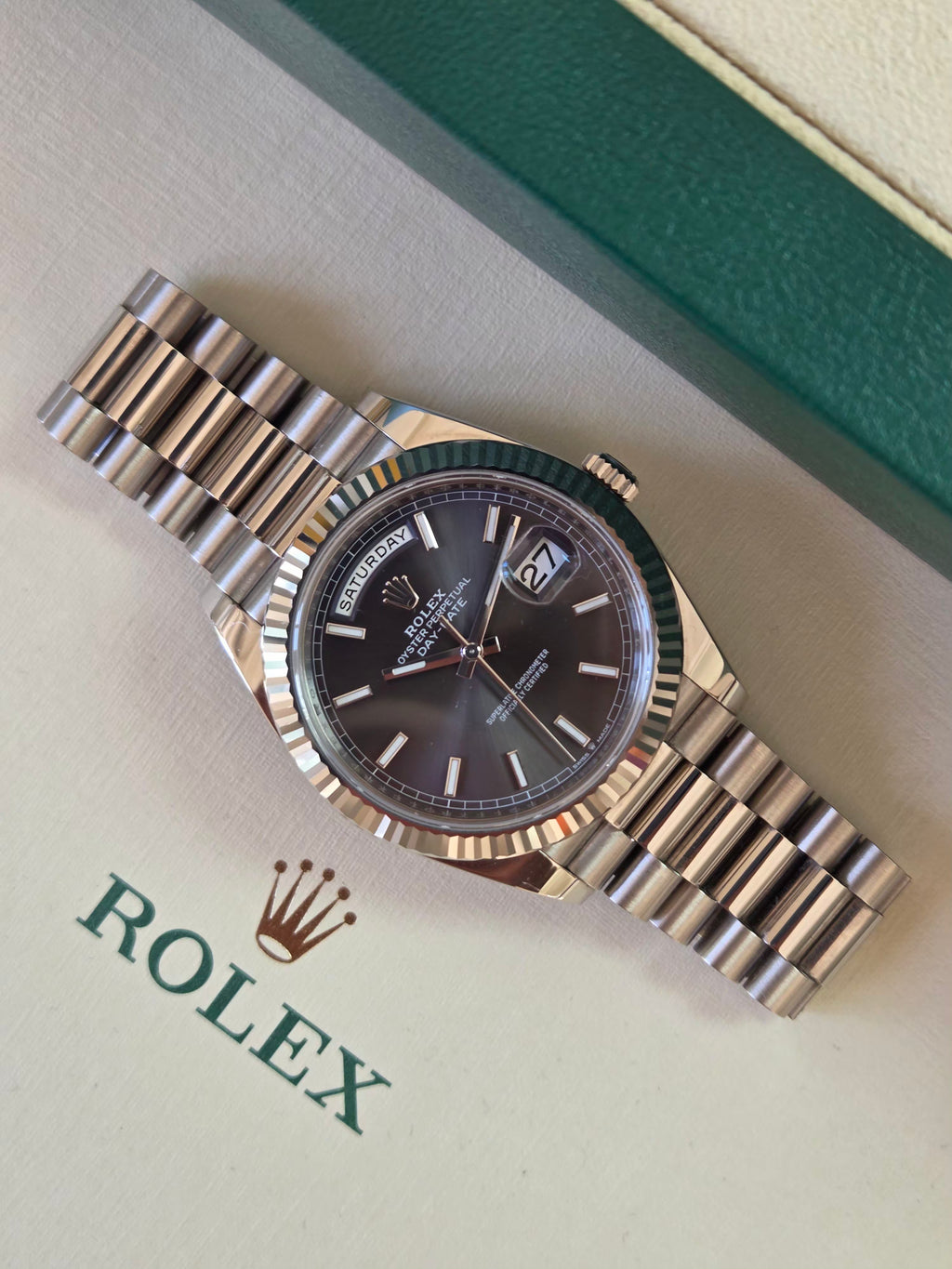 Rolex Day-Date 40 Ref. 228239 – Slate Dial (18k White Gold) – Full Set 2023