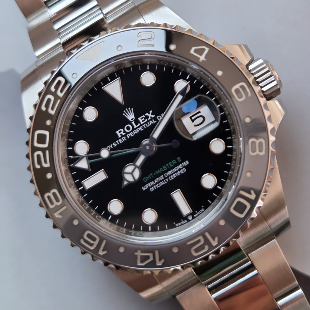 Rolex GMT-Master II "Bruce Wayne" | Ref. 126710GRNR (2025) — Full Set