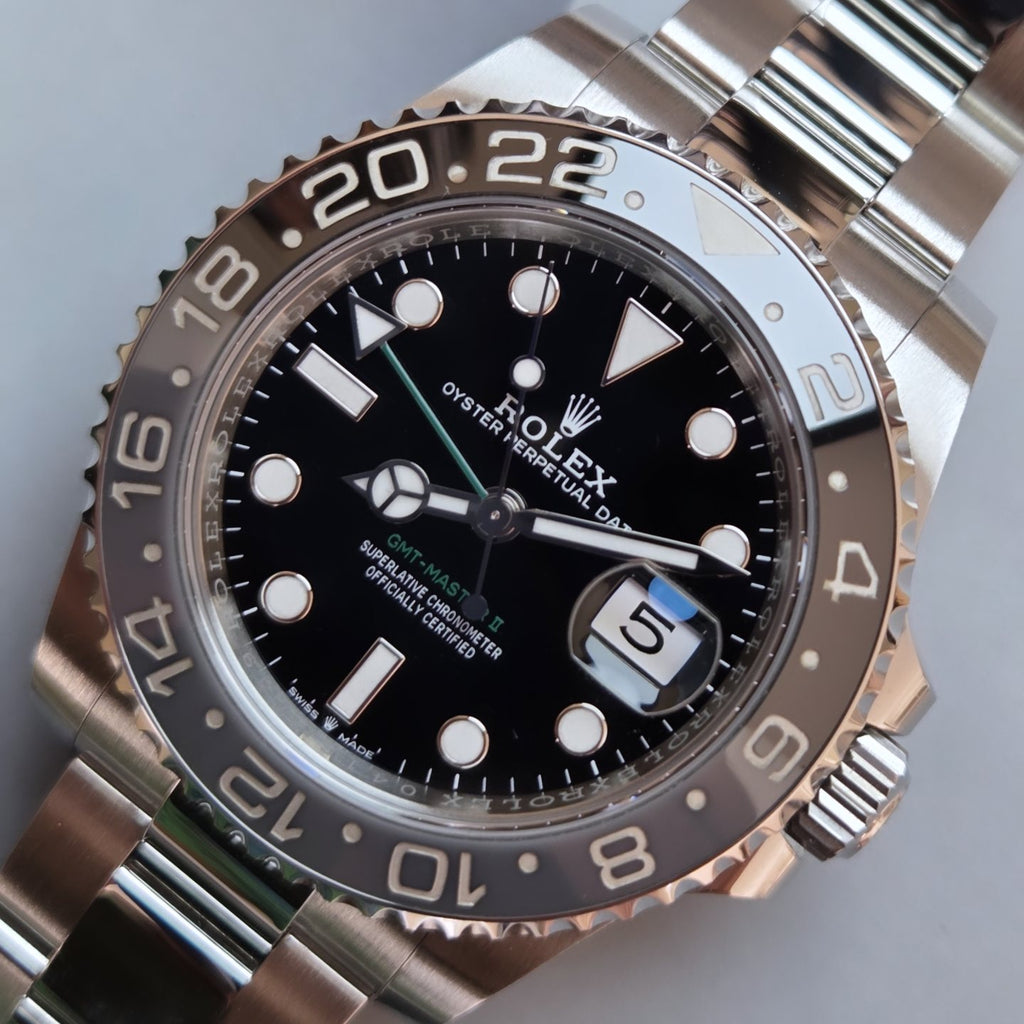 Rolex GMT-Master II "Bruce Wayne" | Ref. 126710GRNR (2025) — Full Set