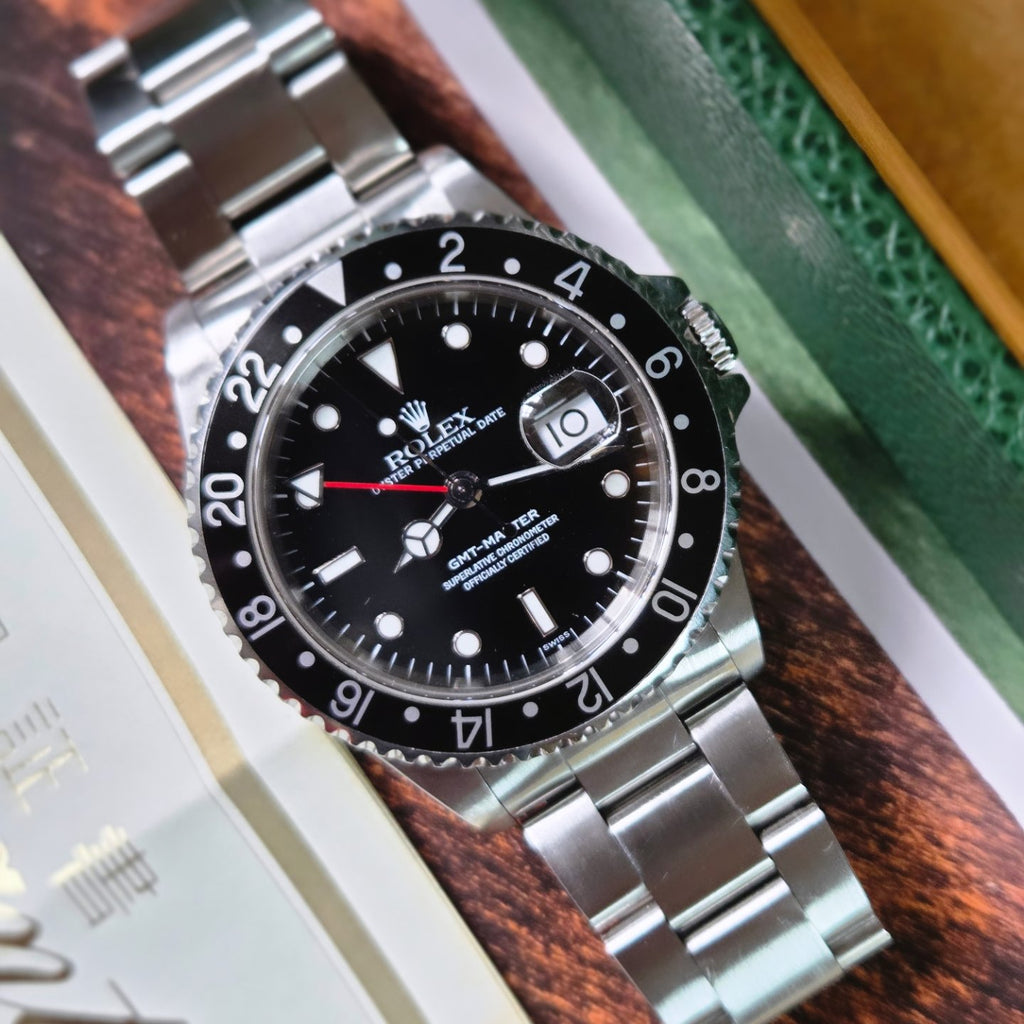 Rolex GMT-Master 16700 "SWISS" Only Dial – 1999 - Final Year of Production!