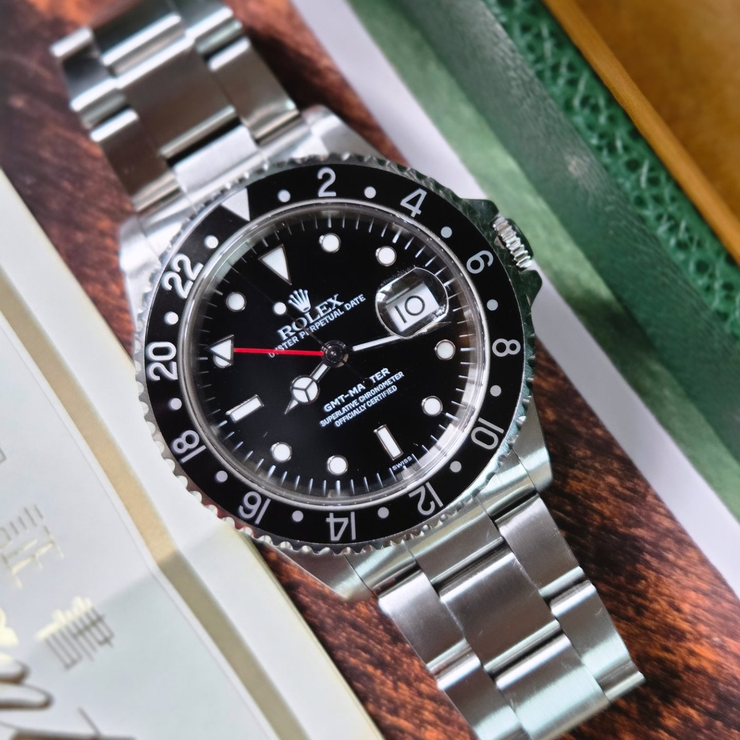 Rolex GMT-Master 16700 "SWISS" Only Dial – 1999 - Final Year of Production!