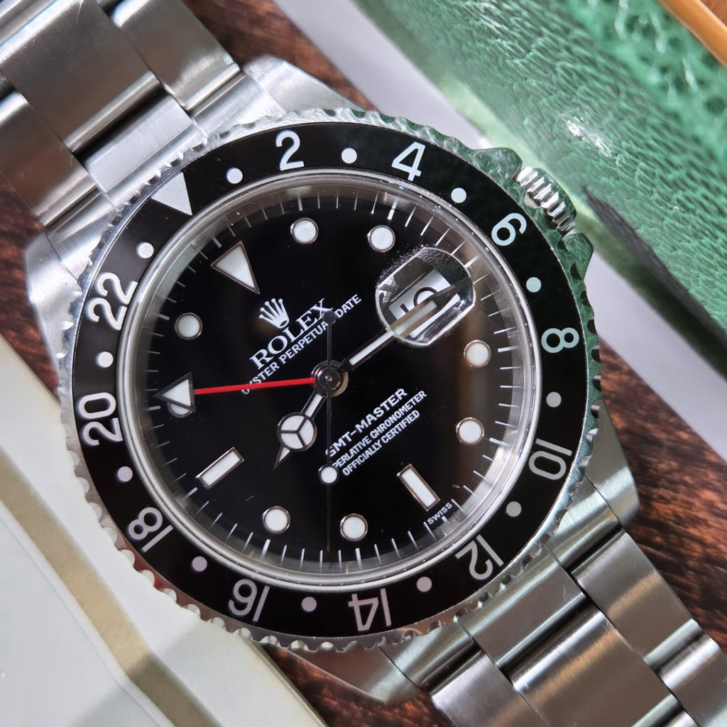 Rolex GMT-Master 16700 "SWISS" Only Dial – 1999 - Final Year of Production!