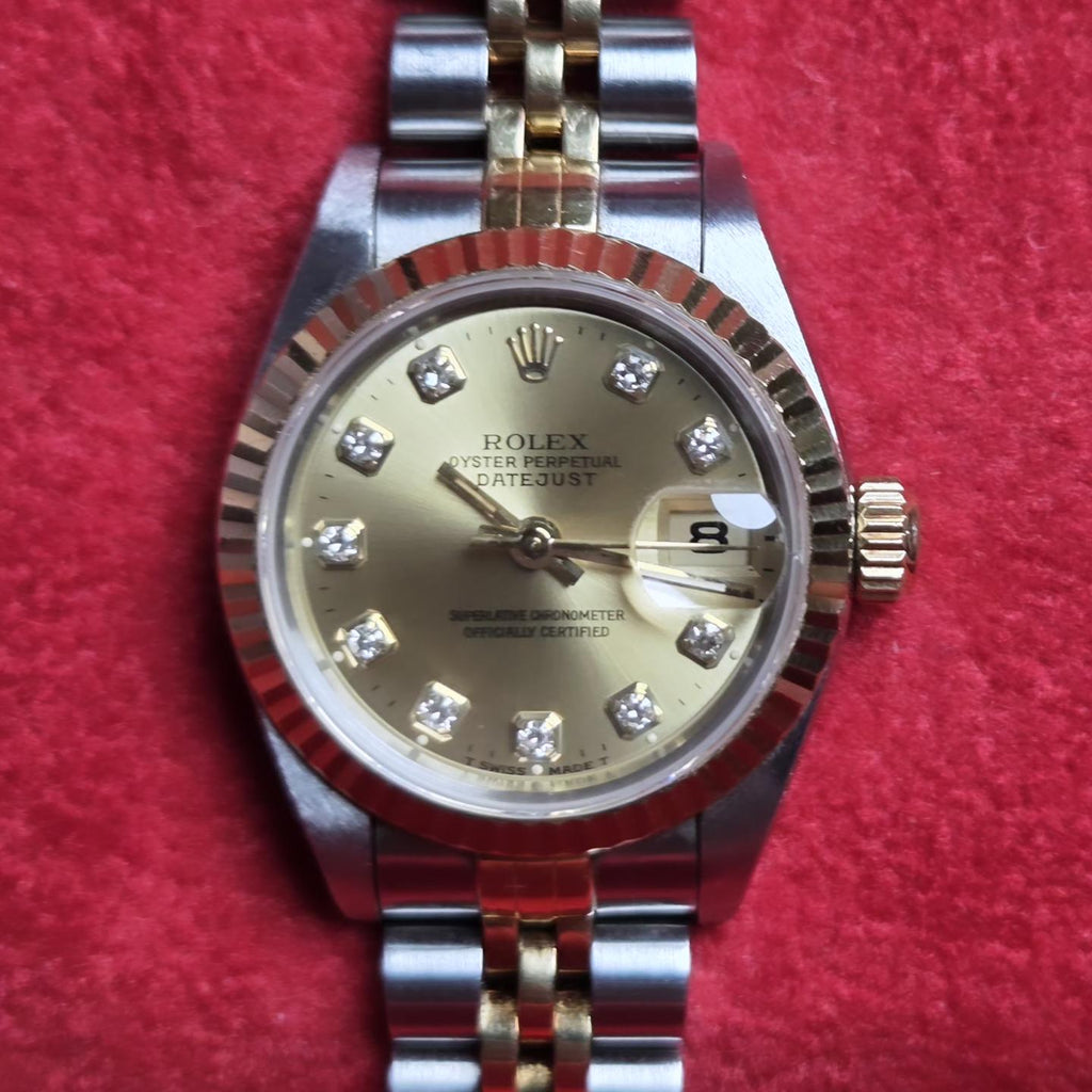 Rolex Lady-Datejust 26 (Ref. 69173) – Factory "Big Diamond" Champagne Dial - 1995 Box &amp; Papers!