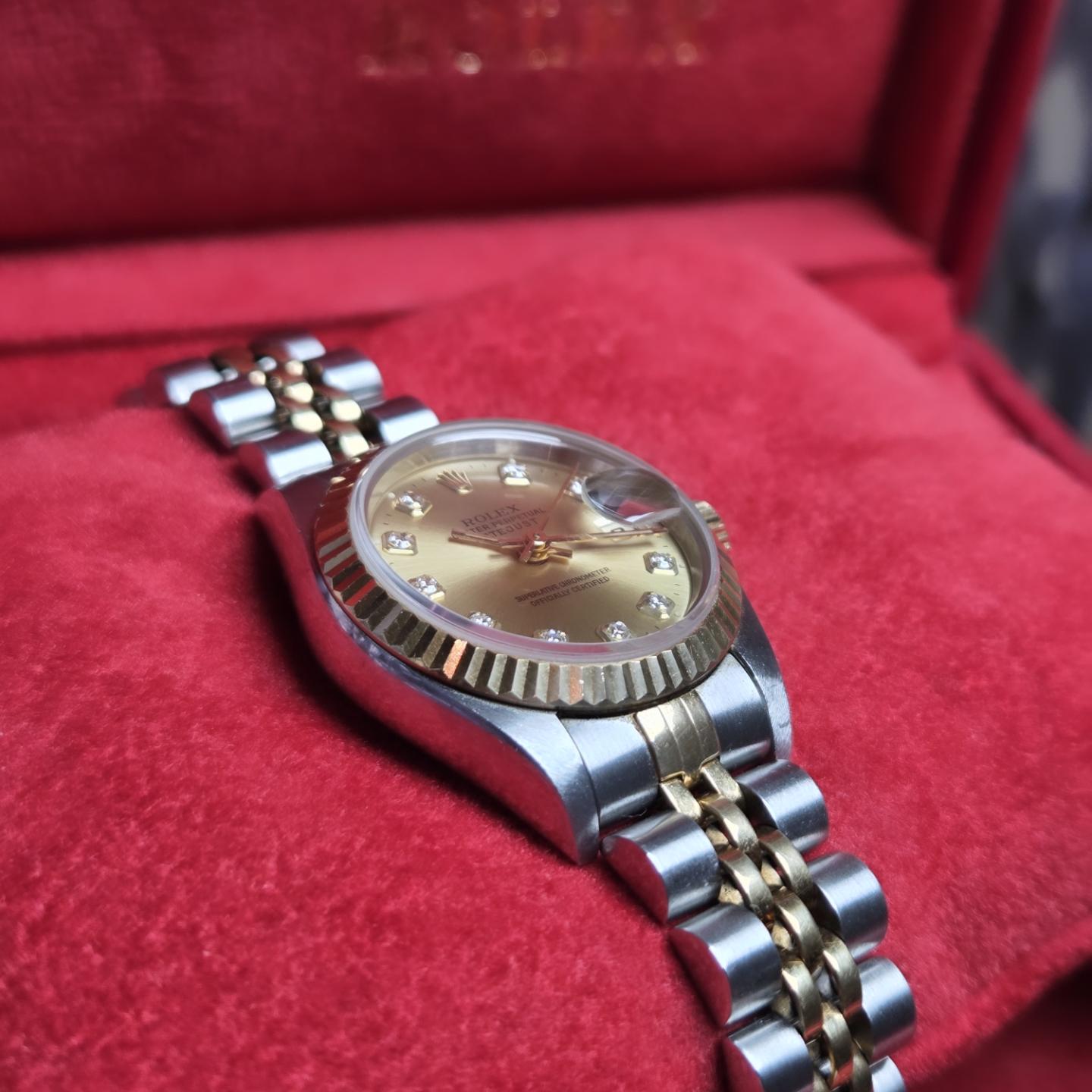 Rolex Lady-Datejust 26 (Ref. 69173) – Factory "Big Diamond" Champagne Dial - 1995 Box &amp; Papers!