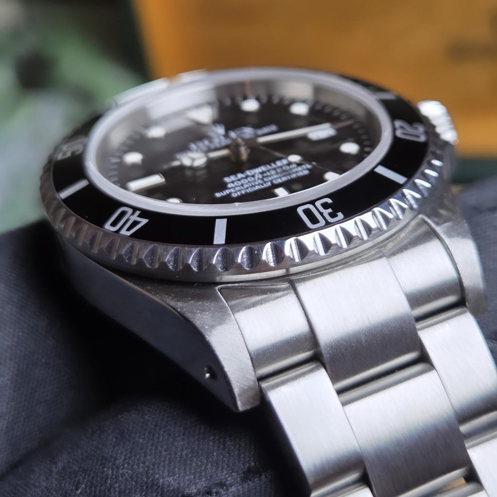 Rolex Sea-Dweller Ref. 16600 | Cream Tritium Dial | Box &amp; Papers 1996 📜