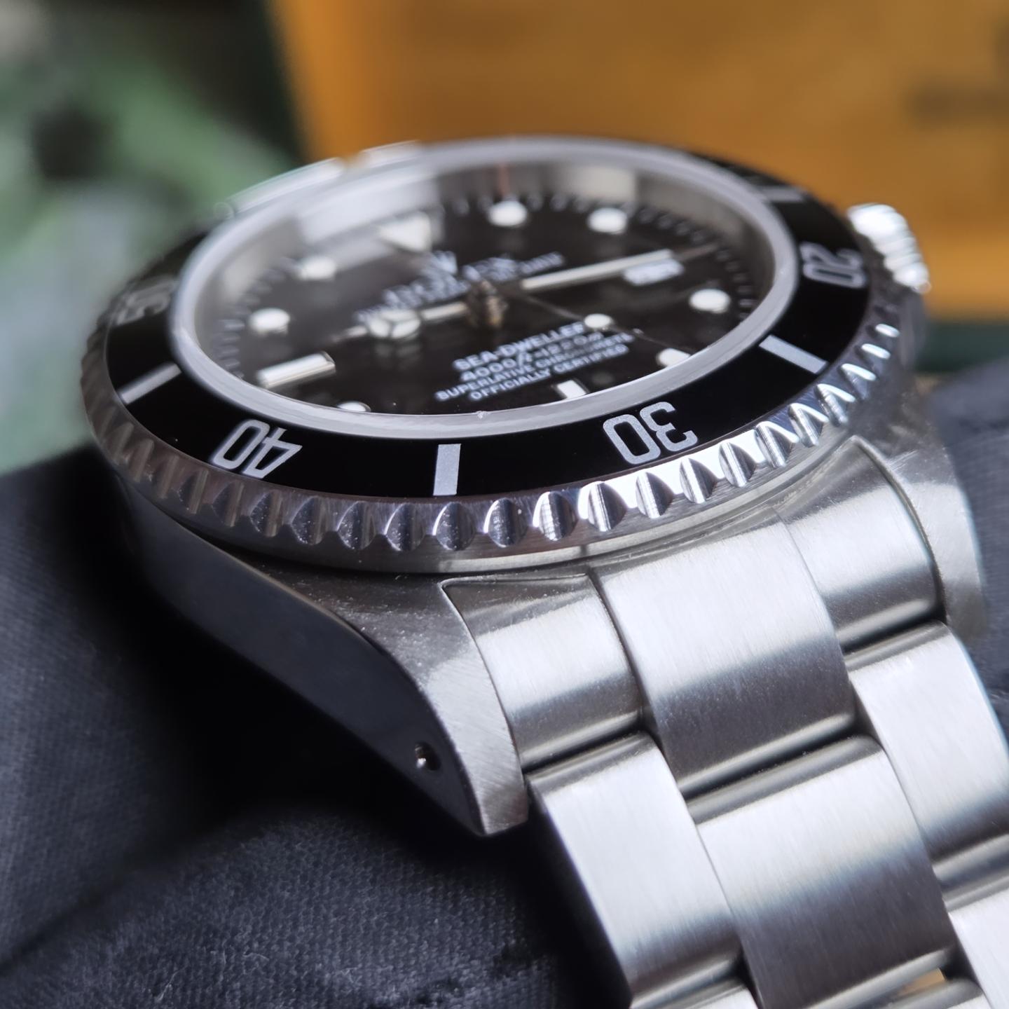 Rolex Sea-Dweller Ref. 16600 | Cream Tritium Dial | Box &amp; Papers 1996 📜