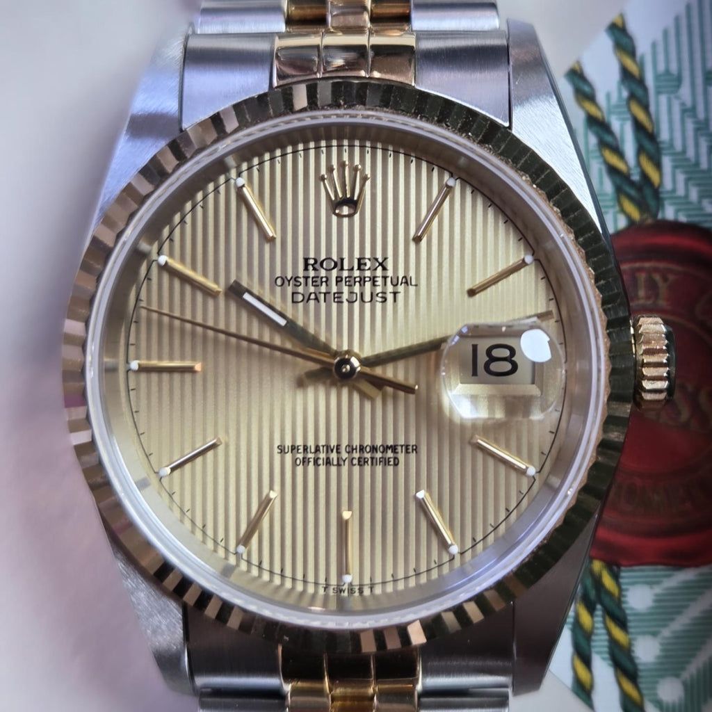 Rolex Datejust 36 – Tapestry Dial - Ref. 16233 | 1997 | Mint Condition | Box & Papers 📜