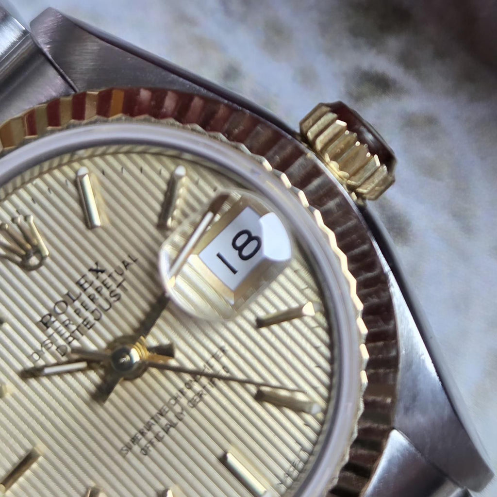Rolex Lady-Datejust 26 Ref. 69173 – Champagne Tapestry Dial (1993) Excellent Condition!