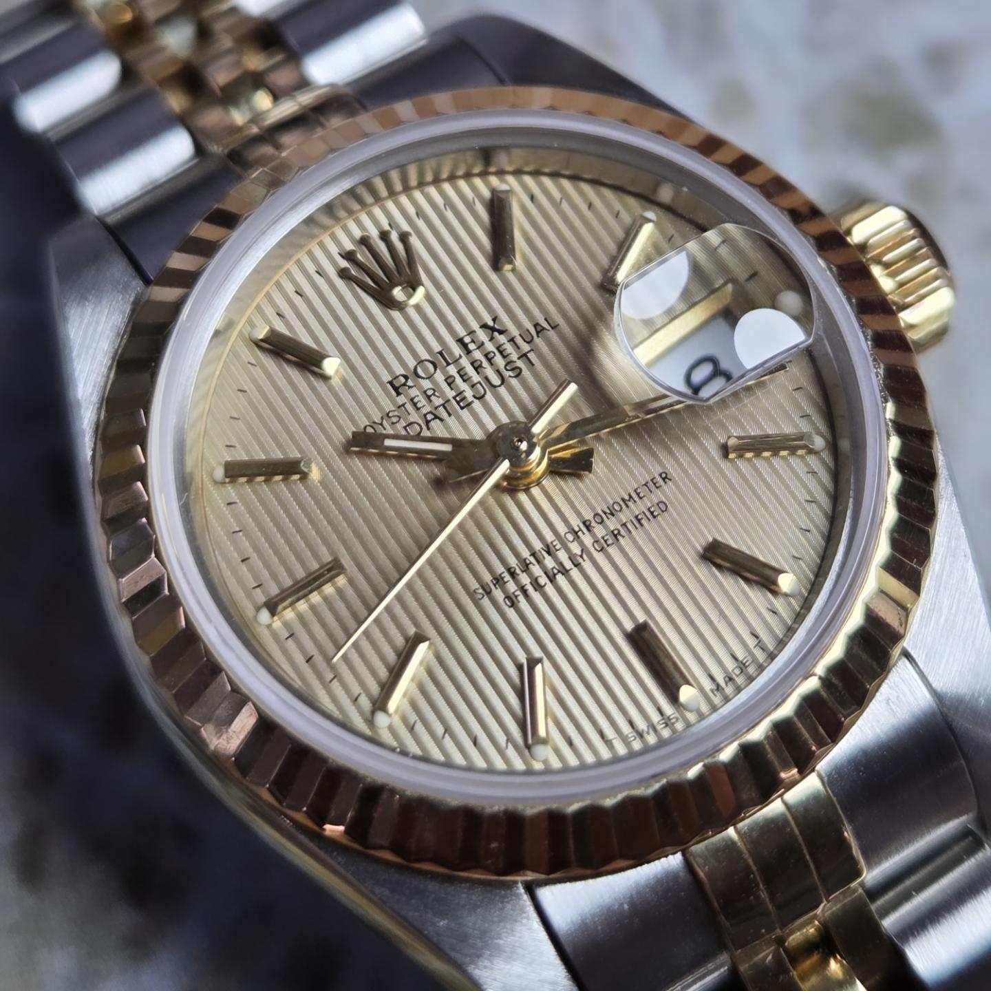 Rolex Lady-Datejust 26 Ref. 69173 – Champagne Tapestry Dial (1993) Excellent Condition!