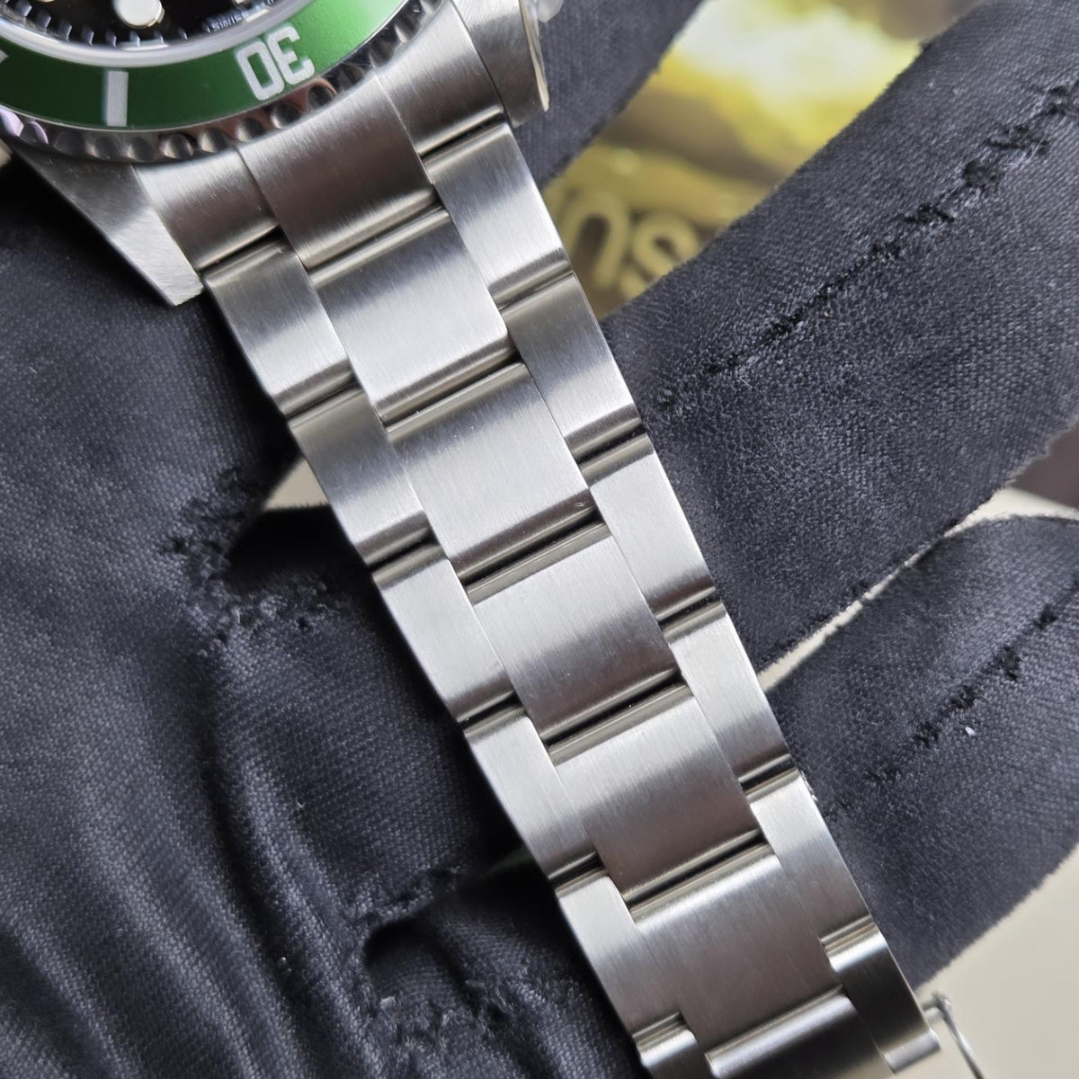 Rolex Submariner 16610LV "Kermit" (2010) — The ultimate green-bezeled time capsule!