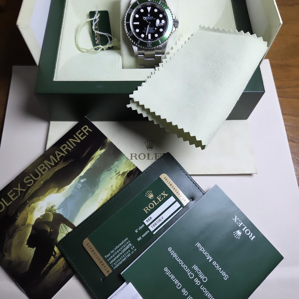 Rolex Submariner 16610LV "Kermit" (2010) — The ultimate green-bezeled time capsule!