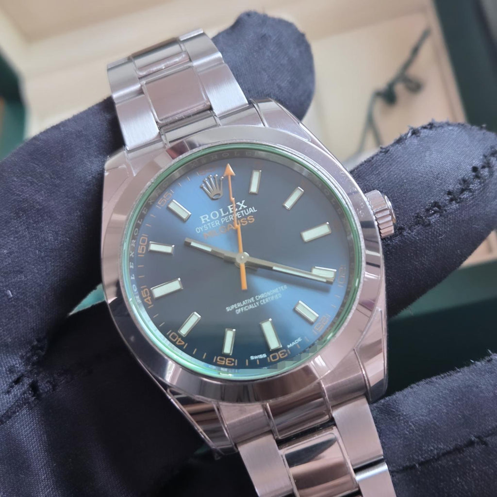 Rolex Milgauss "Z-Blue" 116400GV – Complete Set 2019 - Like New w/ Original Stickers and Protection film