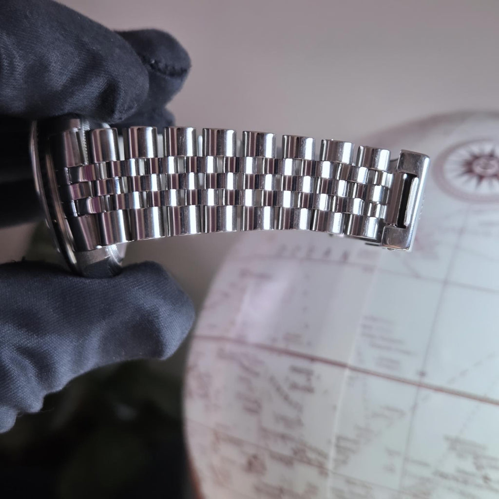 Rolex Datejust 36 (Ref. 16234) Circa 1997 | Crisp Silver Dial | 18K White Gold Fluted Bezel