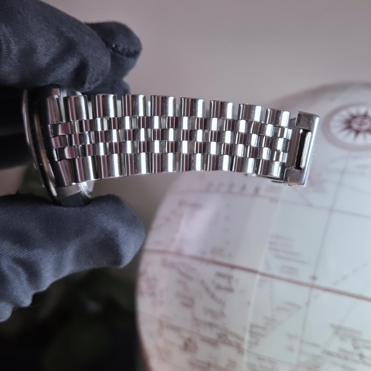 Rolex Datejust 36 (Ref. 16234) Circa 1997 | Crisp Silver Dial | 18K White Gold Fluted Bezel