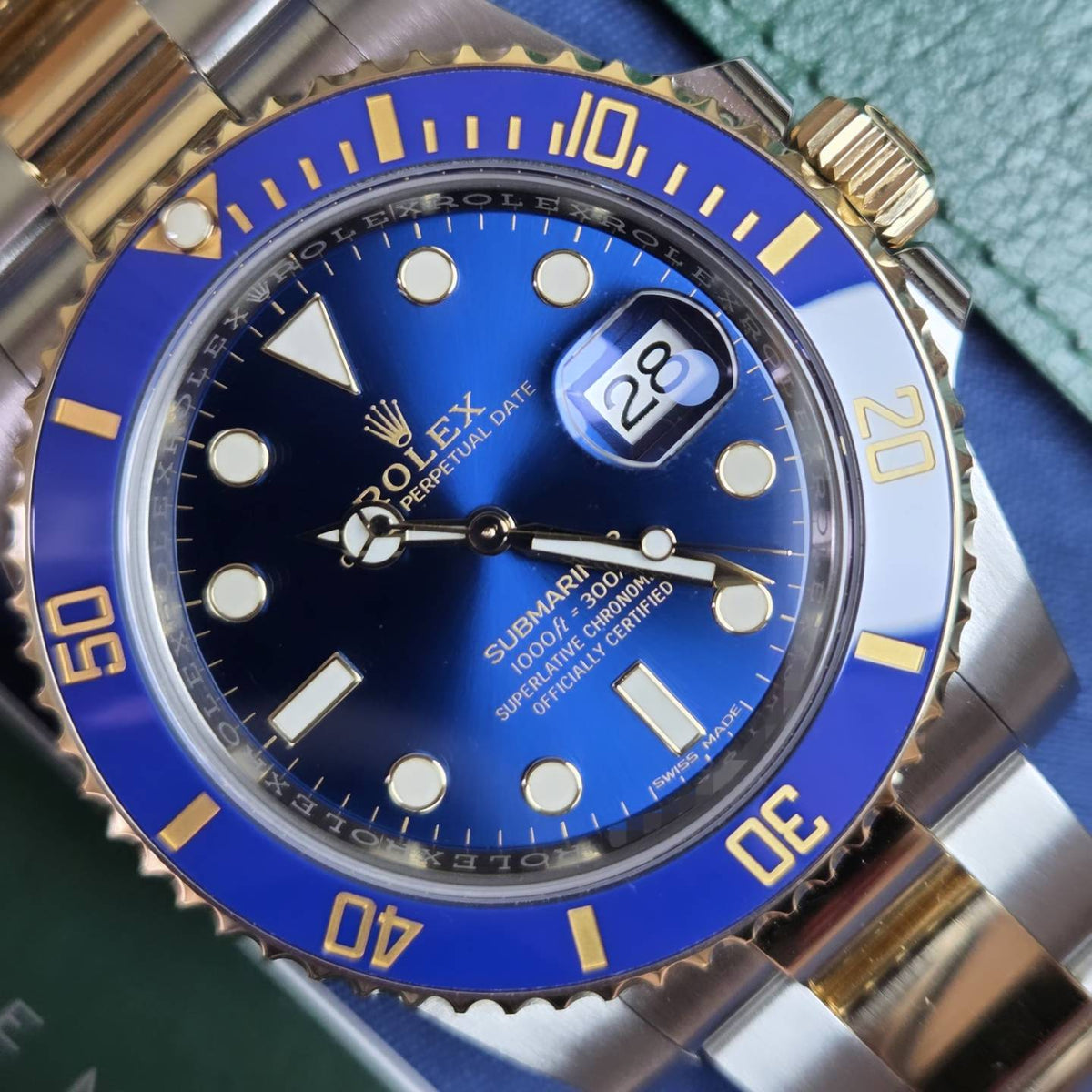 Rolex Submariner Date “Bluesy” 40mm – Ref. 116613LB Two-Tone Yellow Gold - Box &amp; Papers 2017 📜