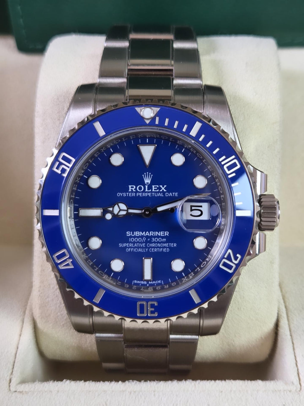 Discontinued - Rolex Submariner Date White Gold "Smurf" (Ref. 116619LB) – Complete Full Set 2020!