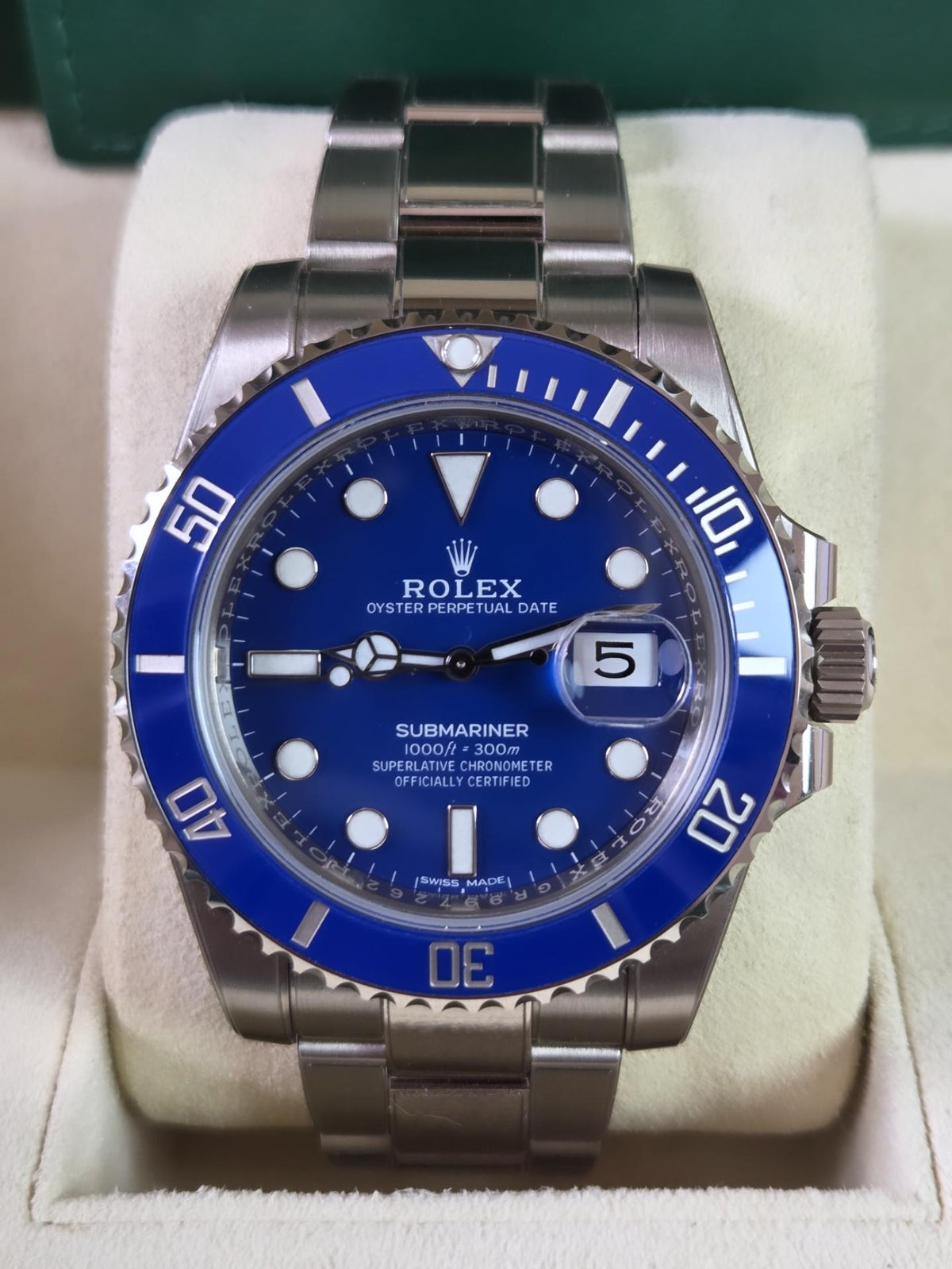 Discontinued - Rolex Submariner Date White Gold "Smurf" (Ref. 116619LB) – Complete Full Set 2020!